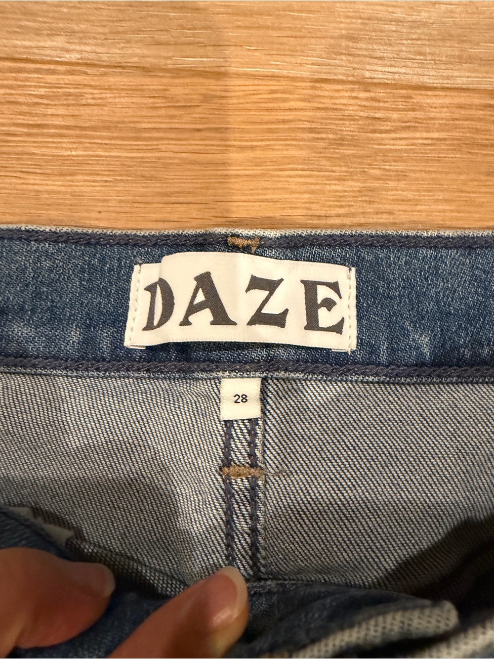 DAZE Pleaser High-Rise Wide Ankle Medium Wash Raw Hem Wide Awake Vintage Size 28 - Picture 6 of 13
